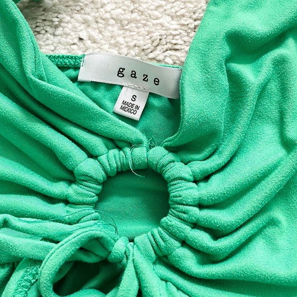 Green Halter Top with Ruffle Hem - Picture 3 of 4